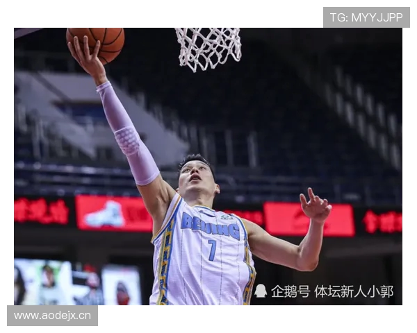 波斯特强调夏训核心在防守控制犯规与进攻提升投射结合积极移动
