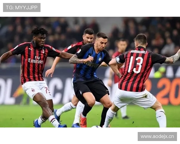 埃尔纳内斯:意甲争冠看好米兰双雄 近期尤文表现不如人意 埃尔纳内斯:意甲争冠看好米兰双雄 近期尤文表现不如人意