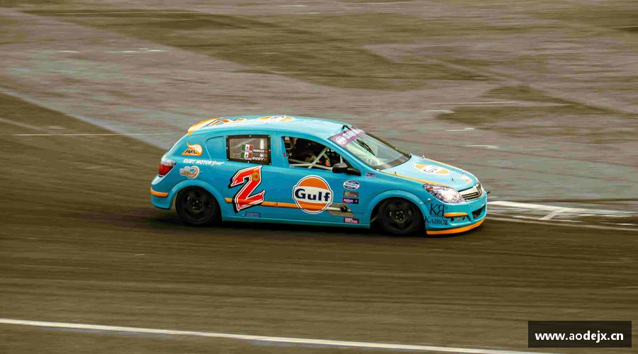 bwin必赢官方网站团结奋进，共赢未来！